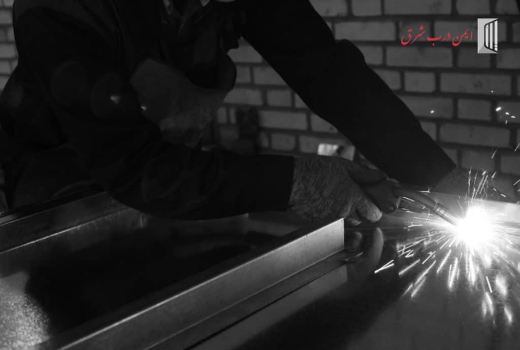 استحکام بخشی درب ضد حریق
